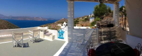 Entre Ciel et Mer Tripiti Milos Grèce